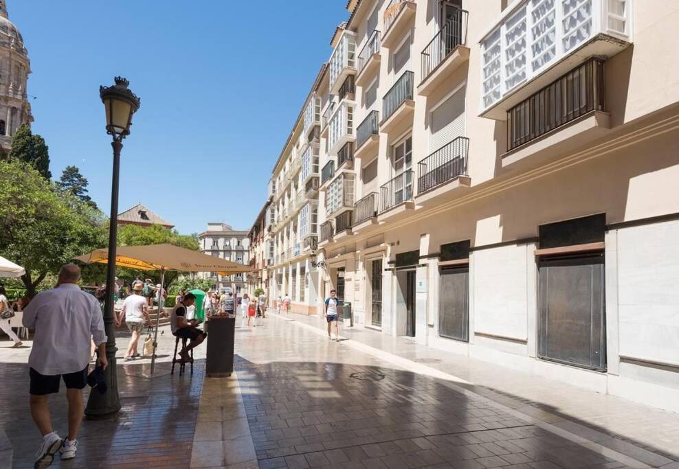 Cathedral Suites Malaga Room photo