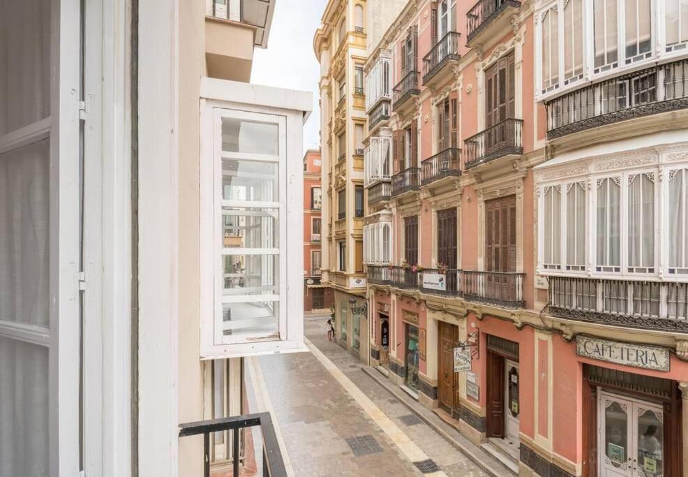 Cathedral Suites Malaga Room photo