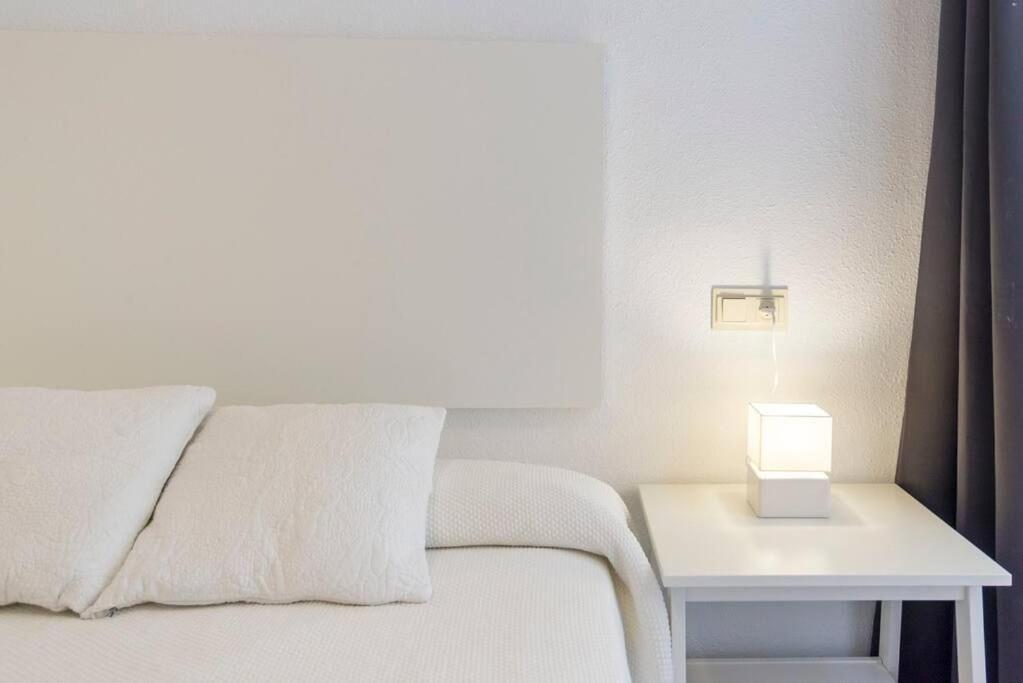 Cathedral Suites Malaga Room photo